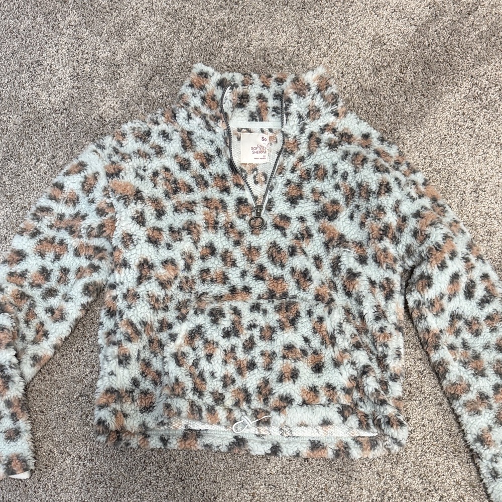 Leopard Print Sherpa Pullover - Mint & Tan